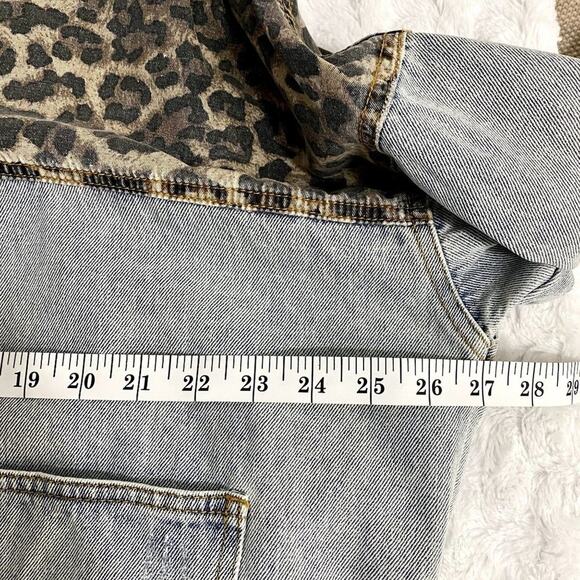 POL Off Duty Blue Light Wash Animal Print Patchwork Distressed Denim Jacket 2XL - Picture 7 of 8